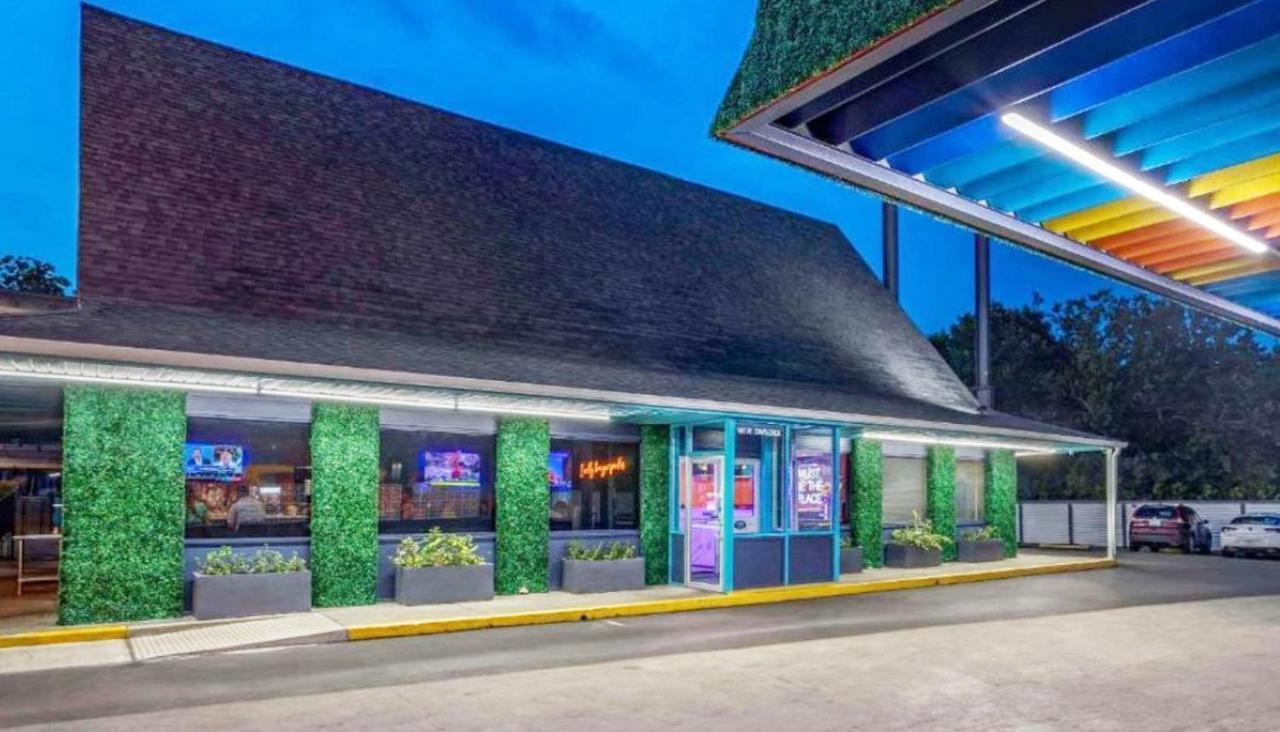 A Pousada Bposhtels Houston Exterior foto